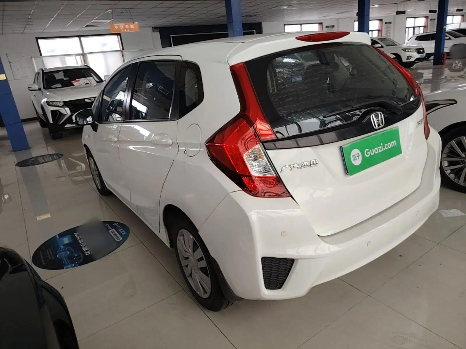 Honda Fit 2014 1.5L LX CVT Comfort Model — миниатюра 4