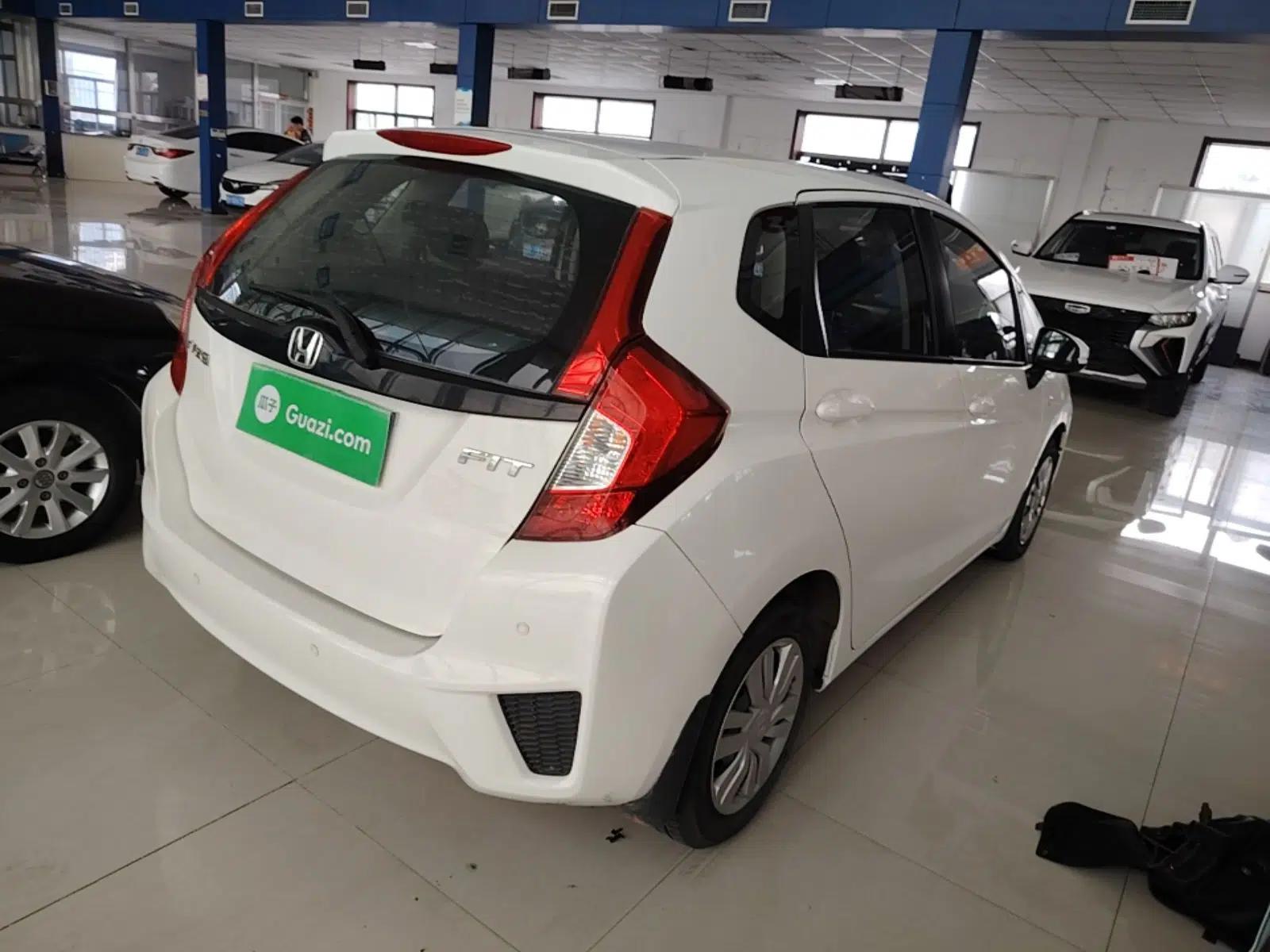 Honda Fit 2014 1.5L LX CVT Comfort Model — миниатюра 6