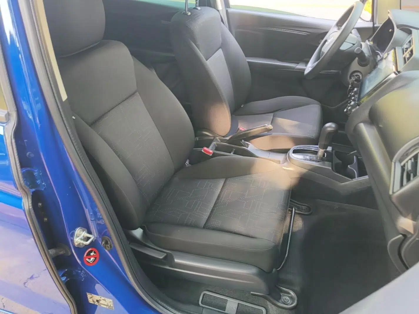 Honda Fit 2018 1.5L CVT Comfort Version — миниатюра 19