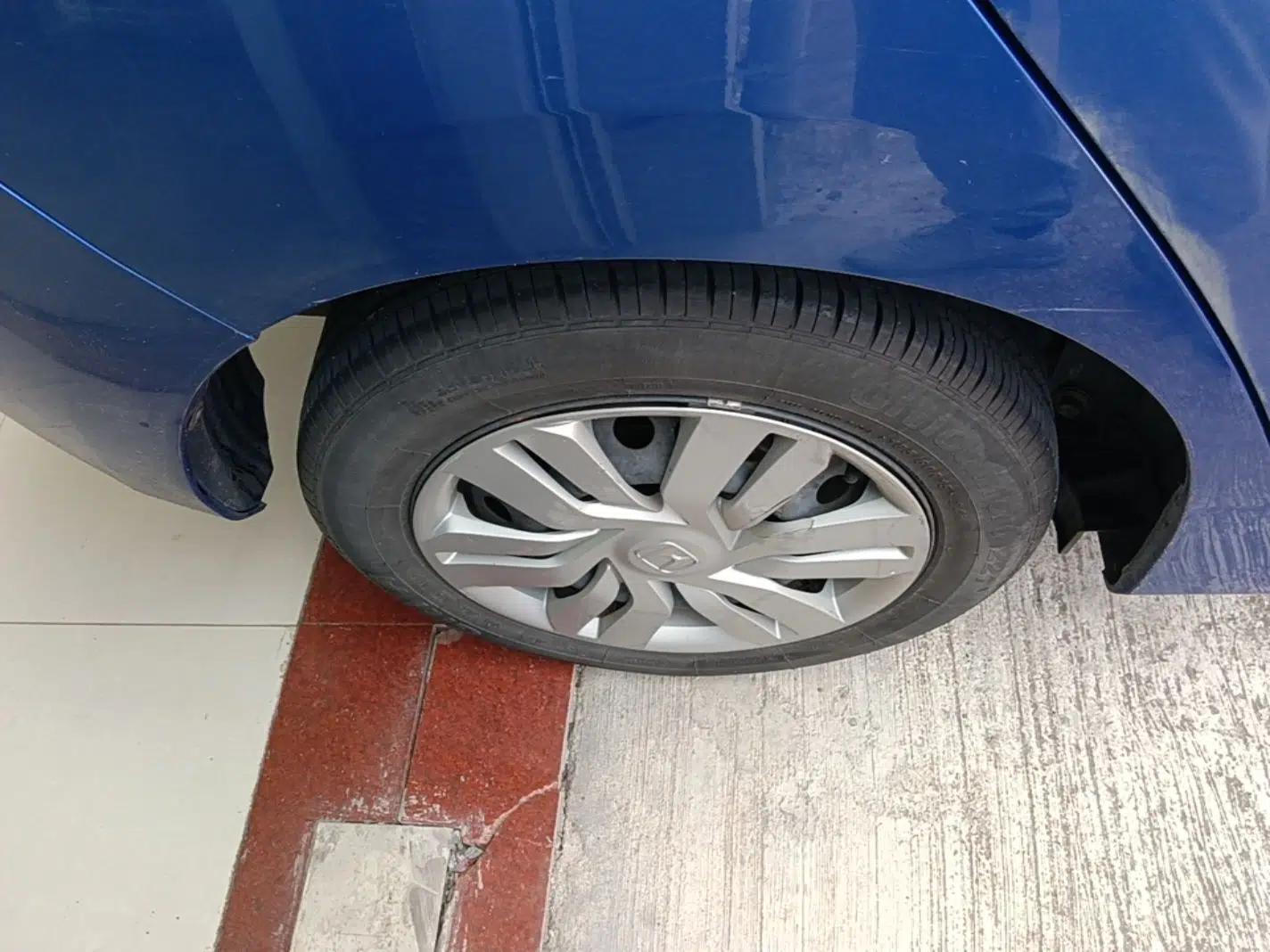 Honda Fit 2016 1.5L LXS CVT Comfort Sunroof Version — миниатюра 11