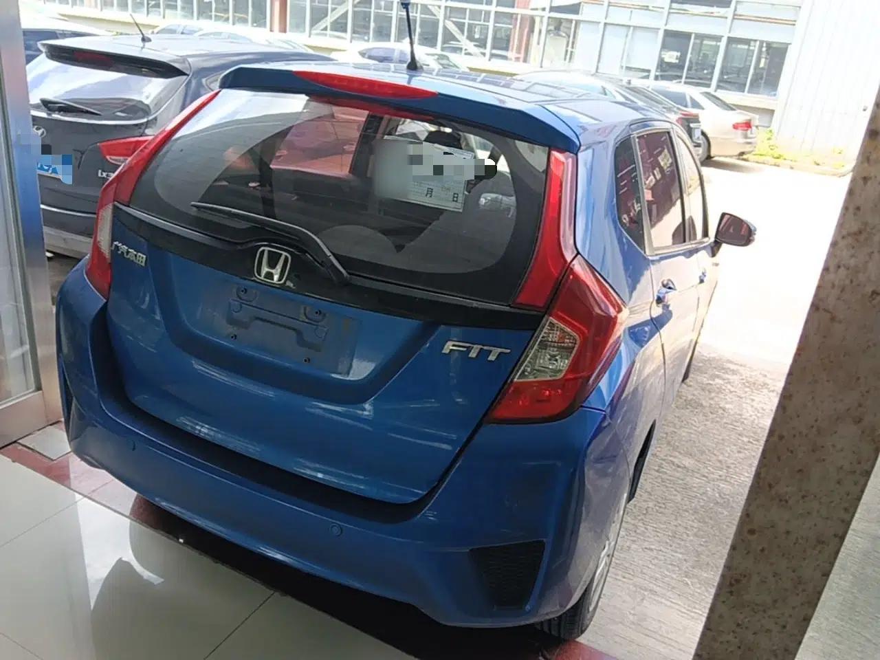 Honda Fit 2016 1.5L LXS CVT Comfort Sunroof Version — миниатюра 6
