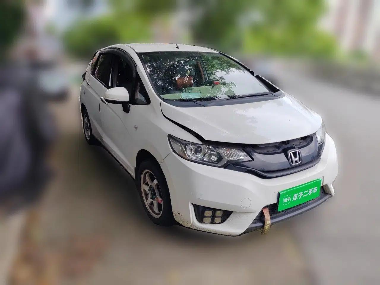 Honda Fit 2016 1.5L LX CVT Comfort Model — миниатюра 3