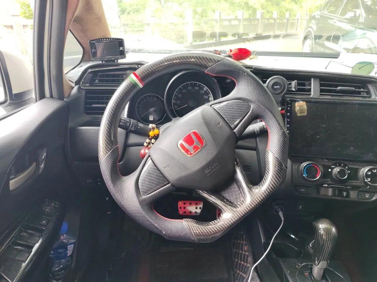 Honda Fit 2016 1.5L LX CVT Comfort Model — миниатюра 10
