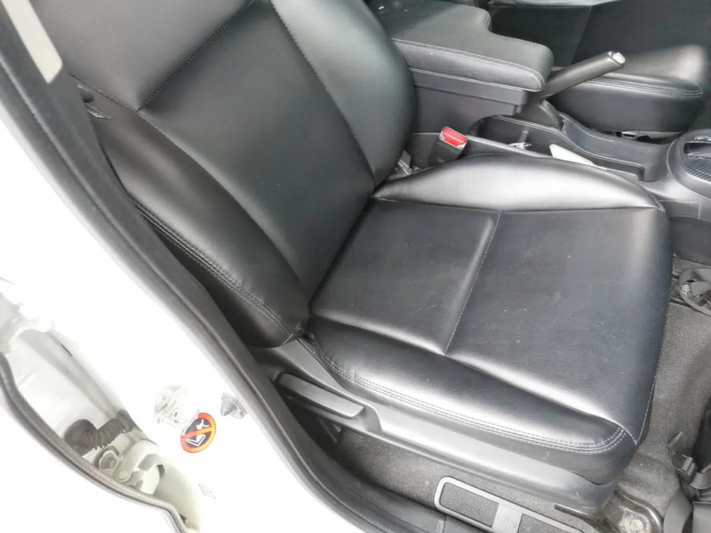 Honda Fit 2018 1.5L CVT Comfort Version — миниатюра 19