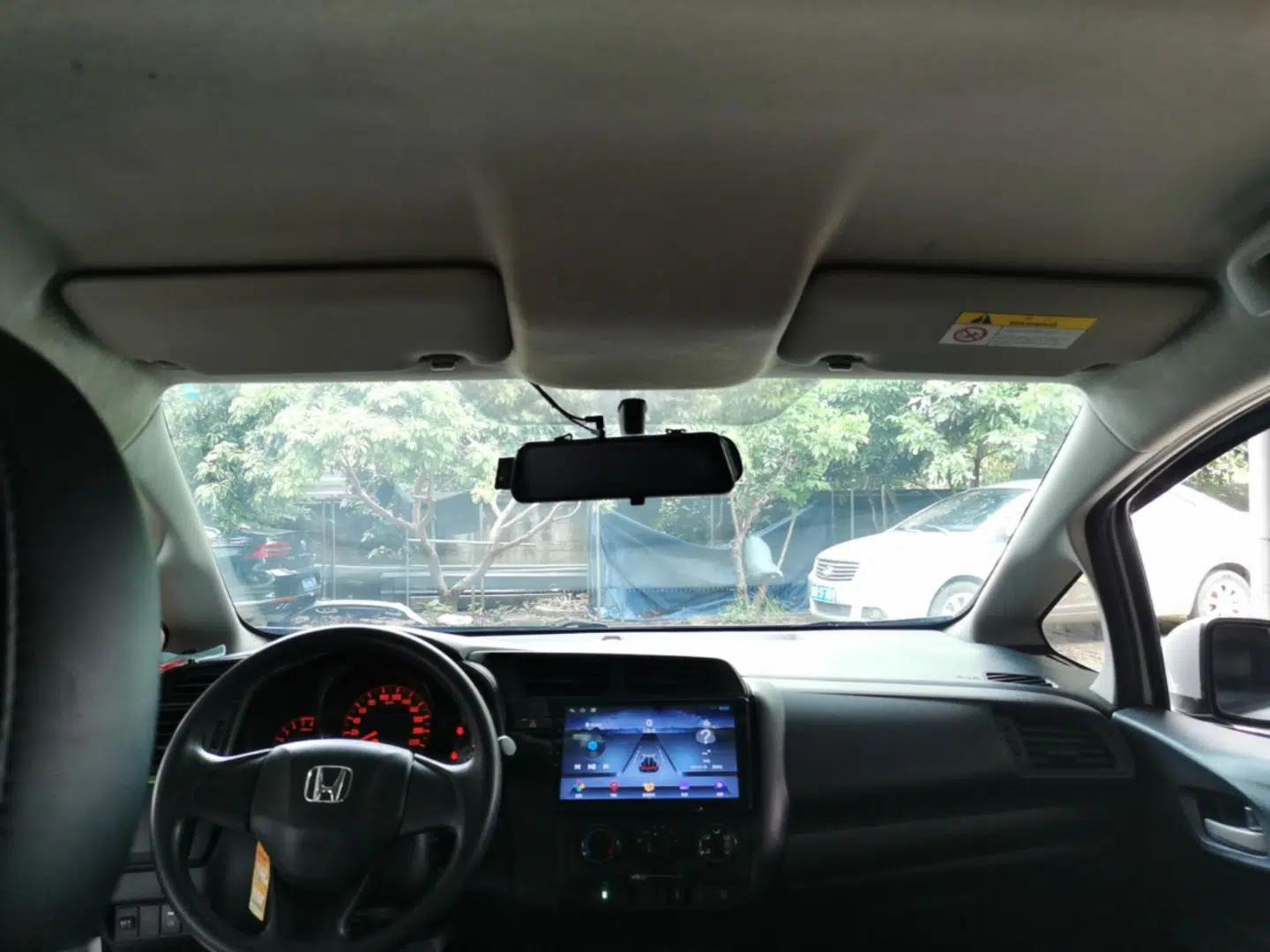 Honda Fit 2018 1.5L CVT Comfort Version — миниатюра 21