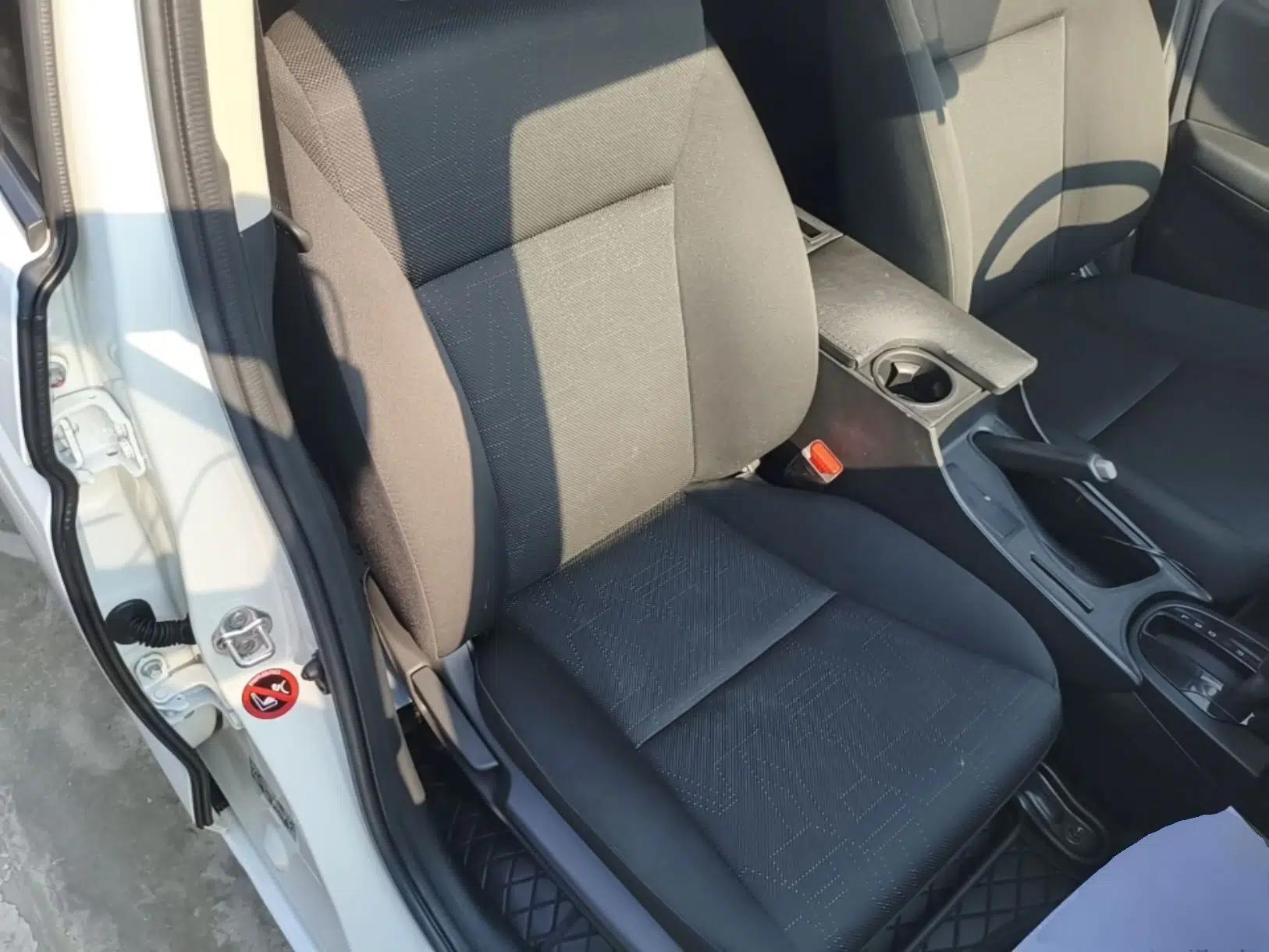 Honda Fit 2018 1.5L CVT Comfort Version — миниатюра 24