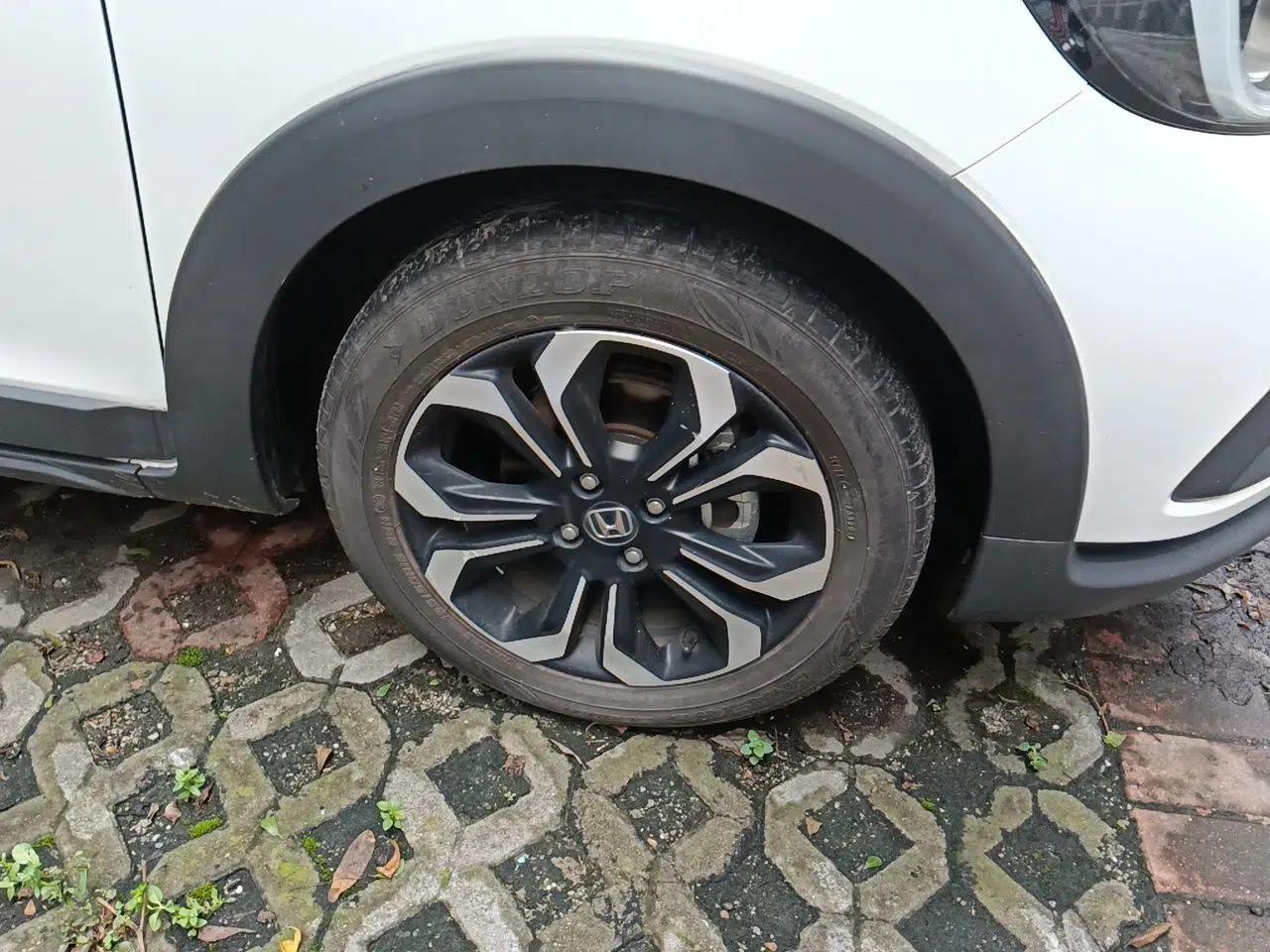 Honda Fit 2021 1.5L CVT Trendy Version — миниатюра 8