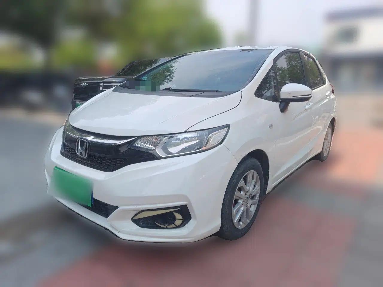 Honda Fit 2018 1.5L CVT Comfort Version — миниатюра 1