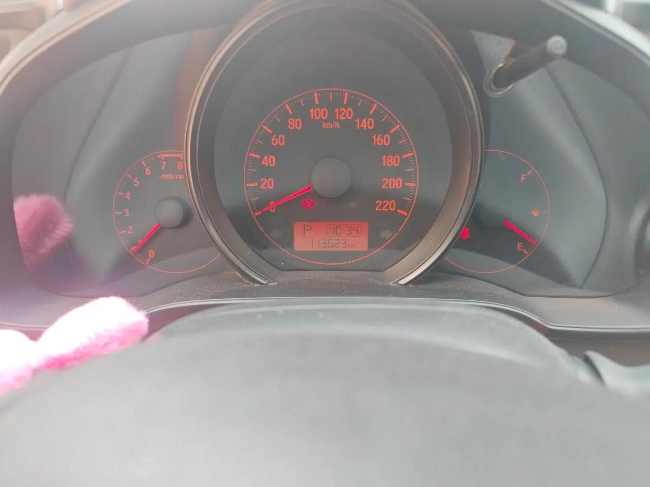 Honda Fit 2018 1.5L CVT Comfort Version — миниатюра 12