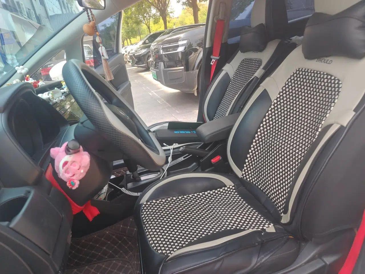 Honda Fit 2018 1.5L CVT Comfort Version — миниатюра 15