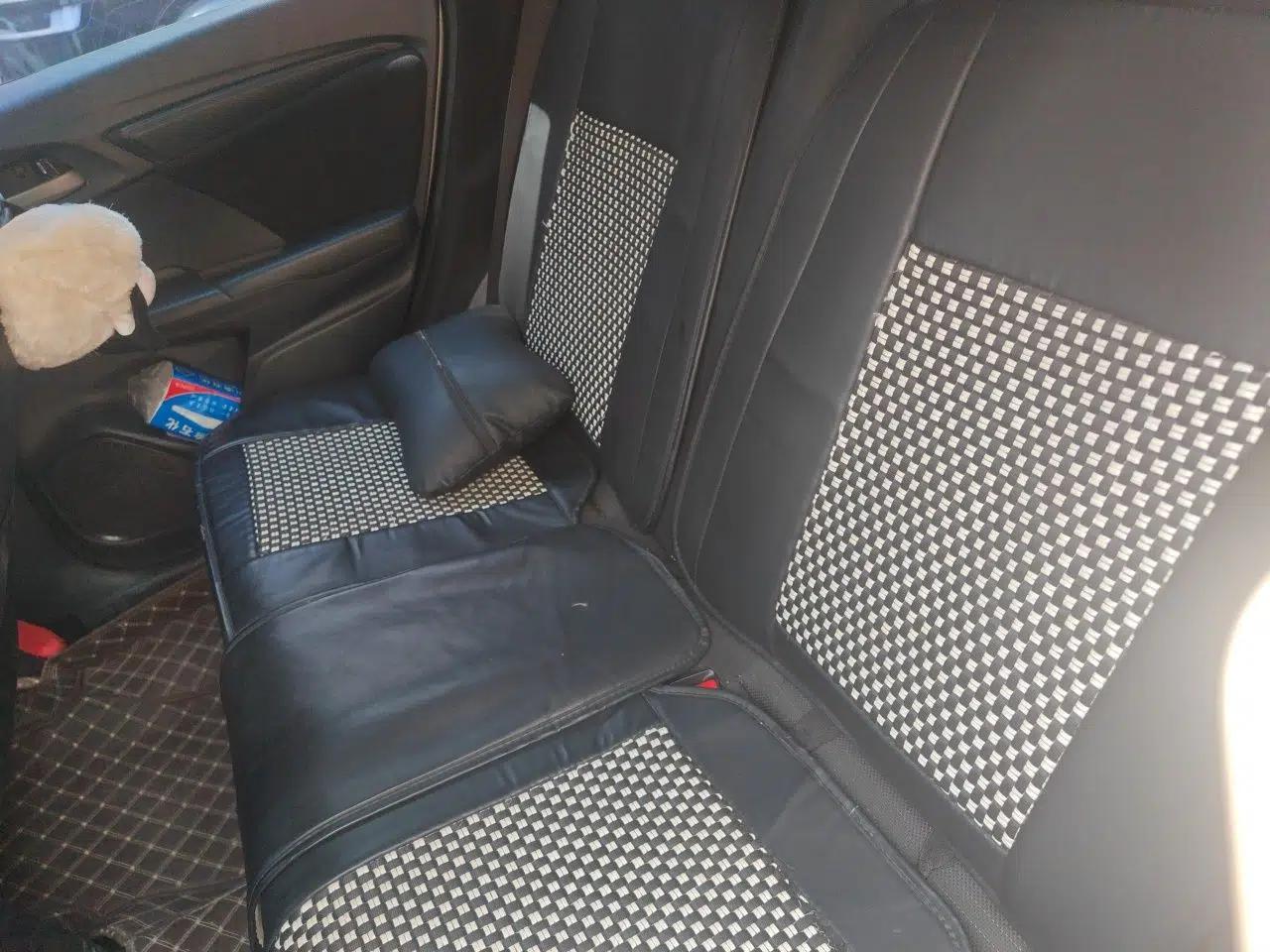 Honda Fit 2018 1.5L CVT Comfort Version — миниатюра 17