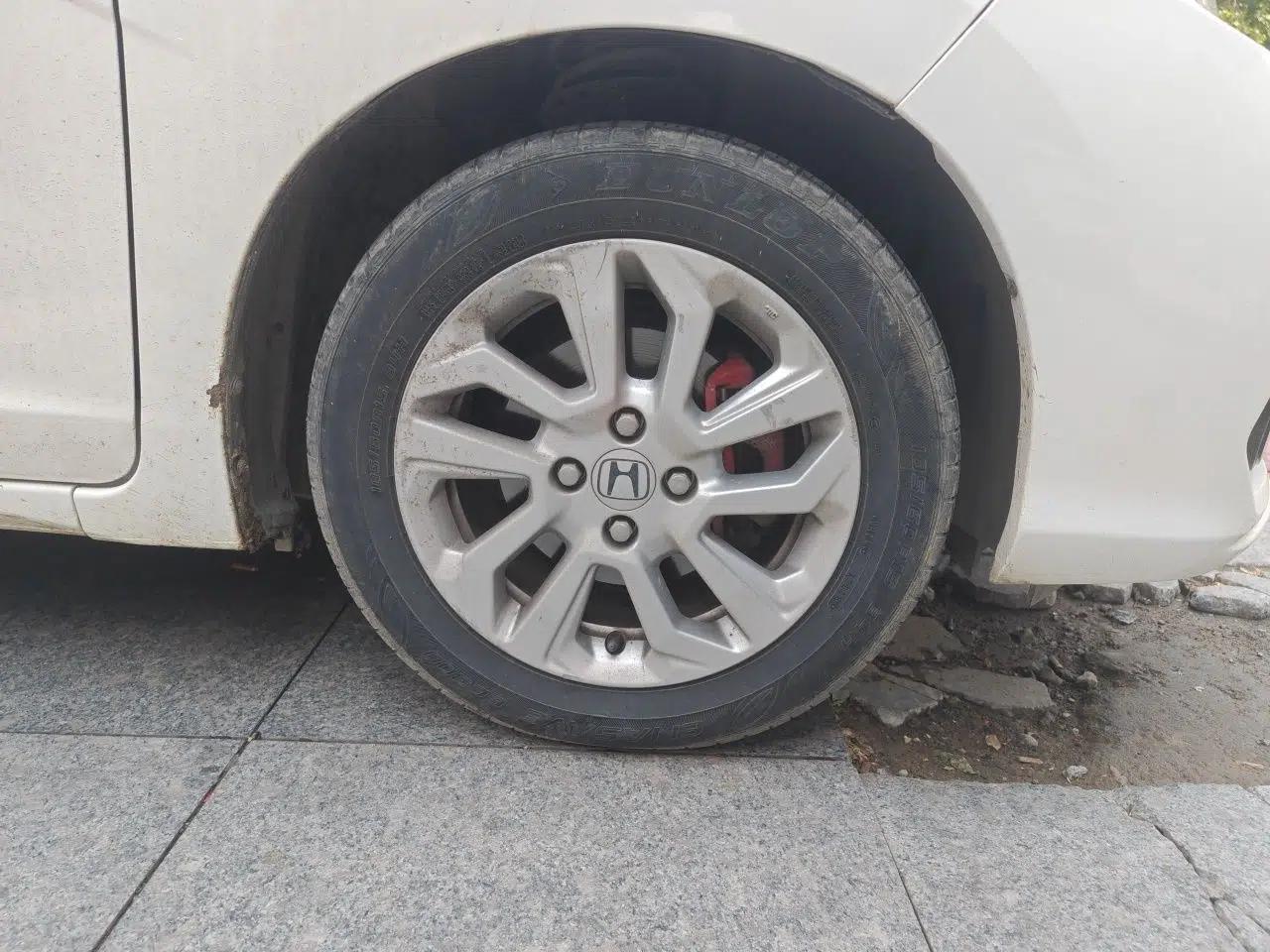 Honda Fit 2018 1.5L CVT Comfort Version — миниатюра 8