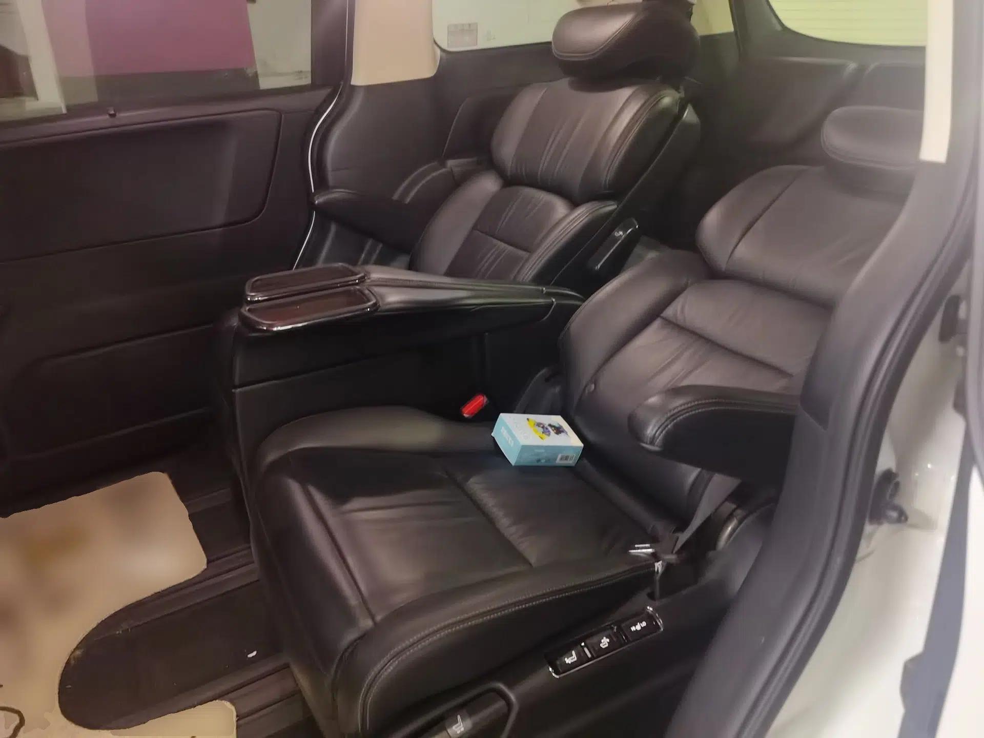 Honda Elysion 2016 2.4L Luxury Edition — миниатюра 17