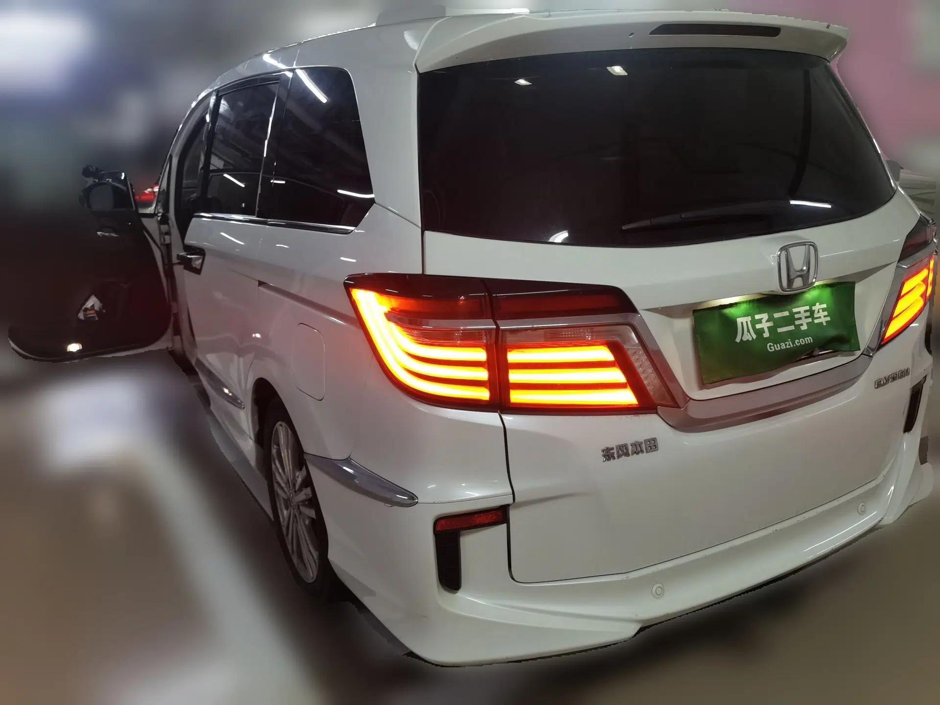 Honda Elysion 2016 2.4L Luxury Edition — миниатюра 4