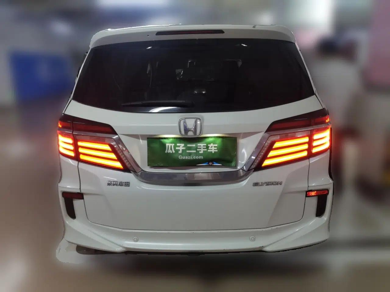 Honda Elysion 2016 2.4L Luxury Edition — миниатюра 5