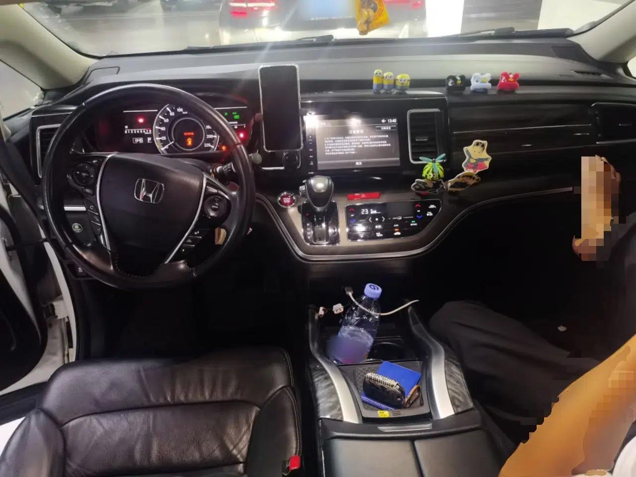 Honda Elysion 2016 2.4L Luxury Edition — миниатюра 9