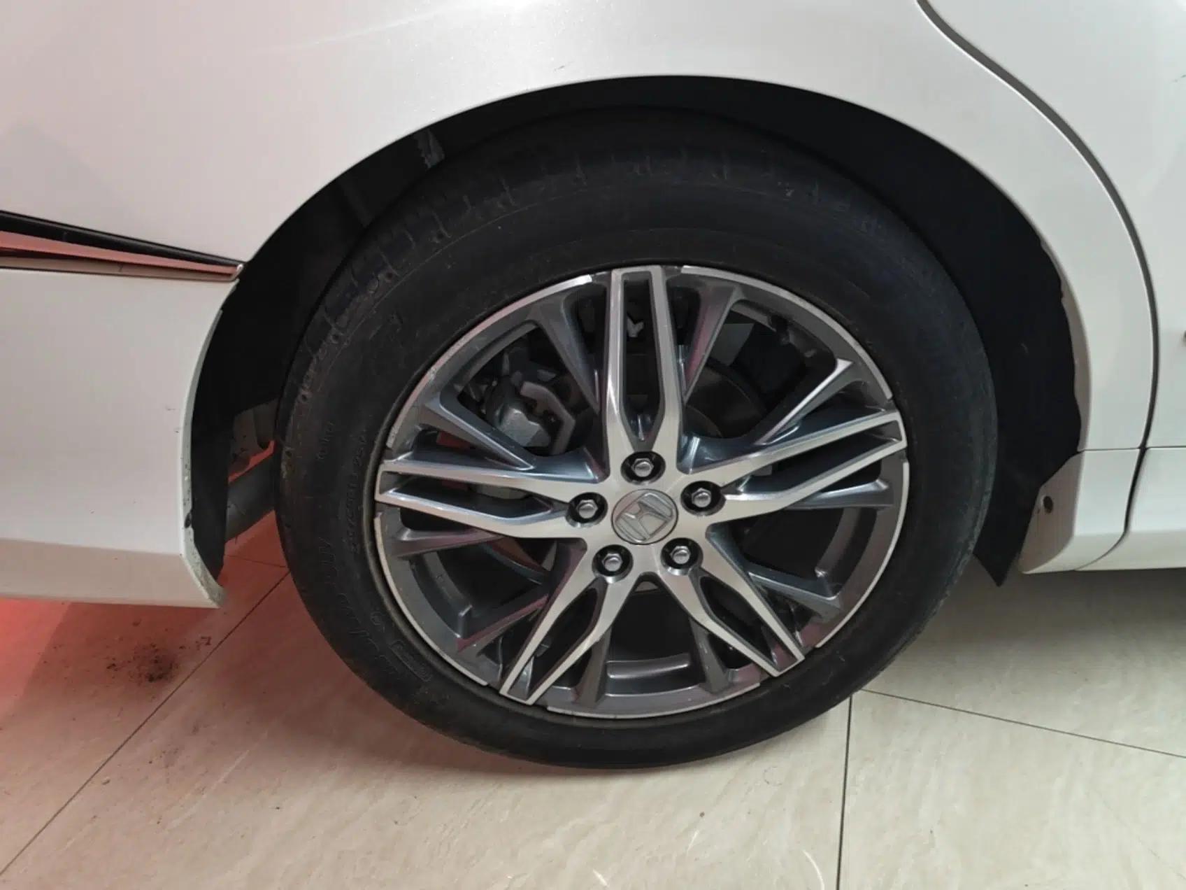 Honda Elysion 2019 2.0L Hybrid Luxury Edition — миниатюра 11