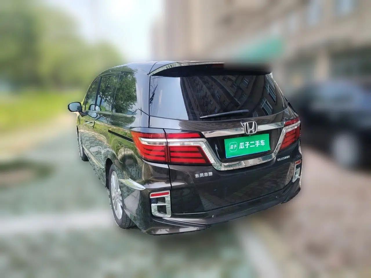 Honda Elysion 2016 2.4L Luxury Edition — миниатюра 4