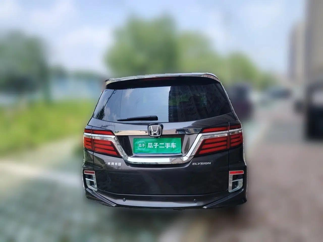 Honda Elysion 2016 2.4L Luxury Edition — миниатюра 5