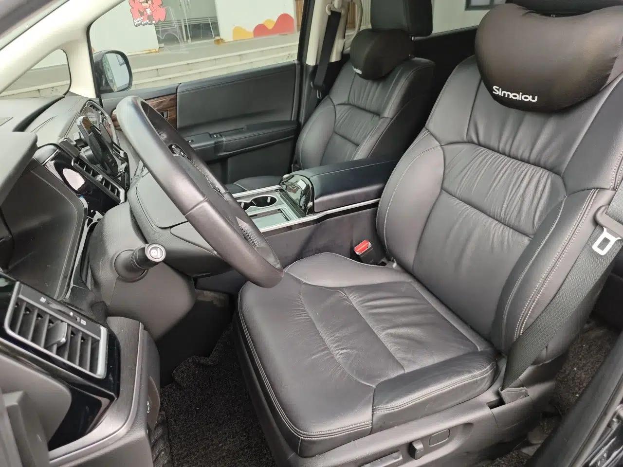 Honda Elysion 2016 2.4L Supreme Edition — миниатюра 15