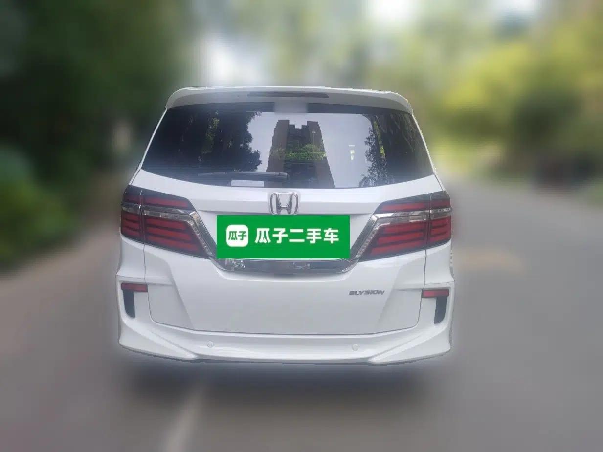 Honda Elysion 2016 2.4L Classic Edition — миниатюра 5