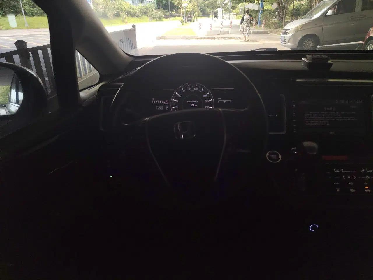 Honda Elysion 2016 2.4L Luxury Edition — миниатюра 10