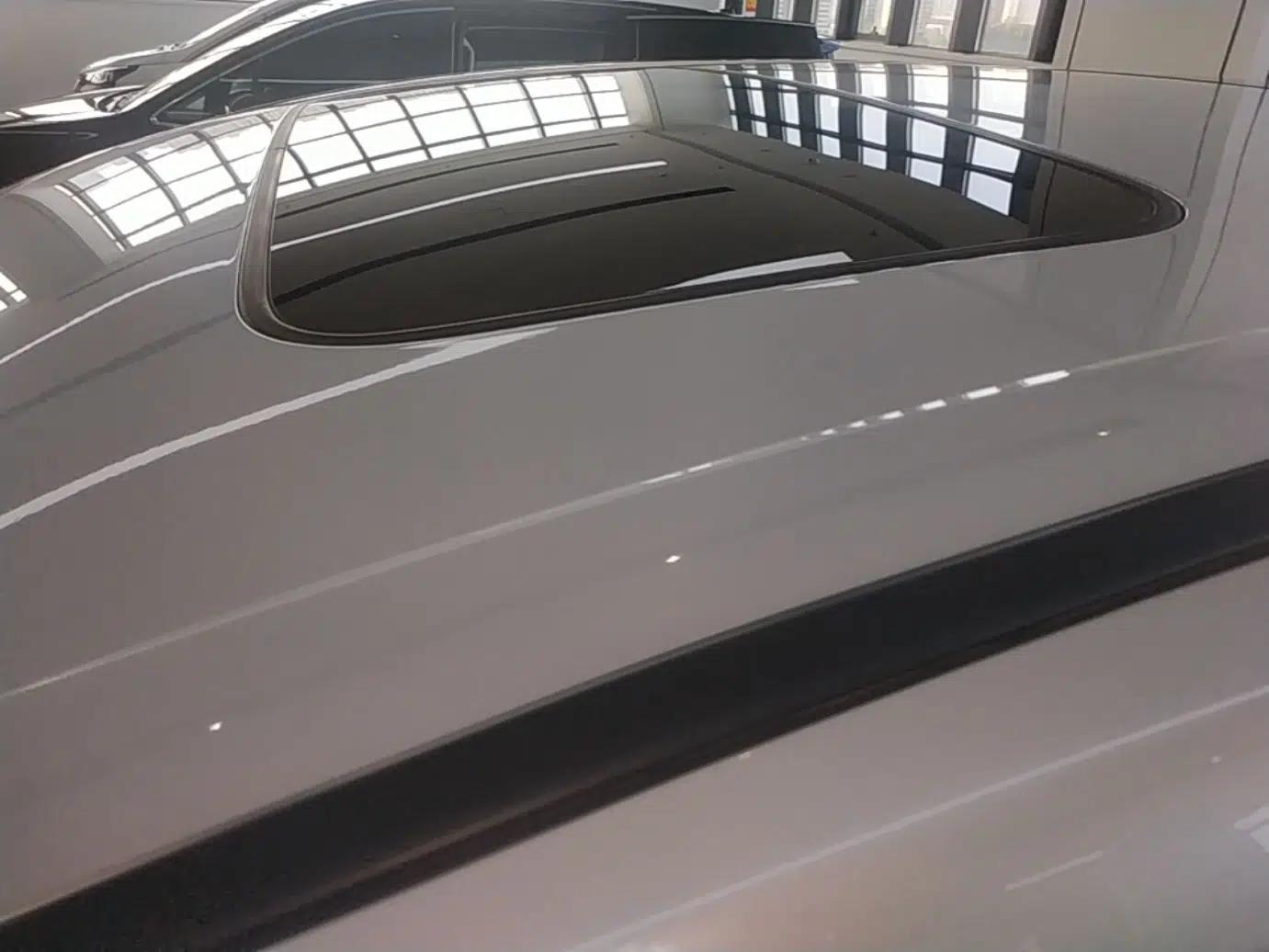 Honda Elysion 2024 2.0L eHEV Luxury Edition — миниатюра 7