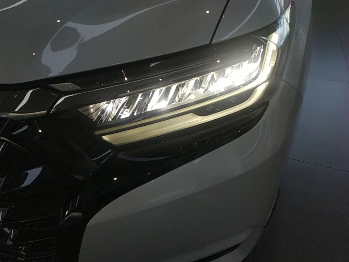 Honda Elysion 2024 2.0L eHEV Luxury Edition — миниатюра 8