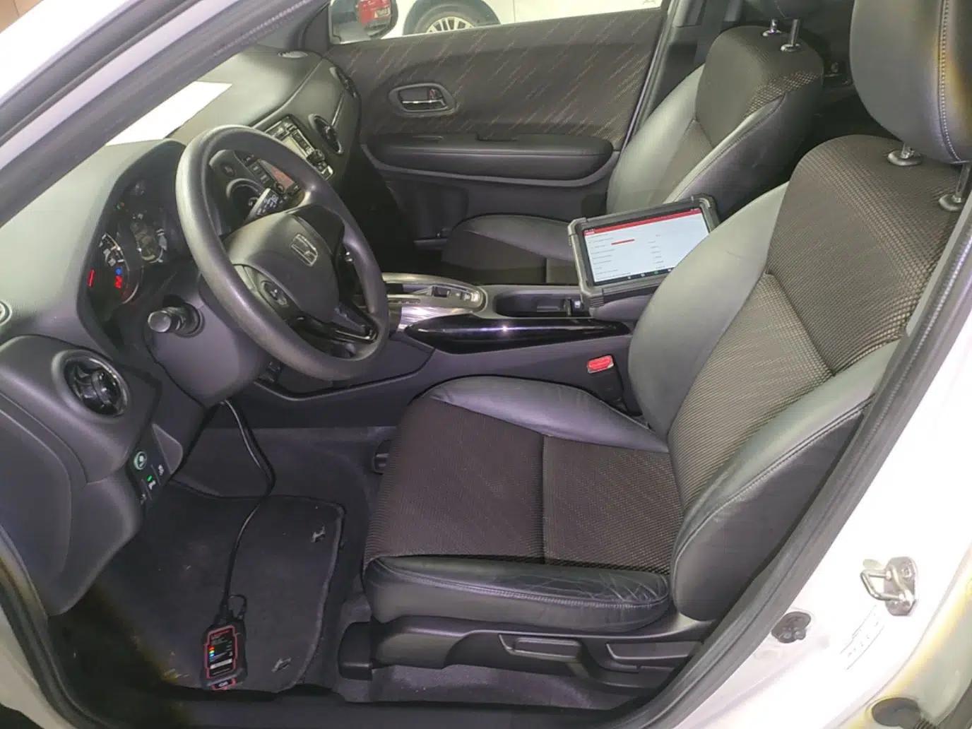 Honda XR-V 2017 1.5L LXi CVT Classic Edition — миниатюра 22
