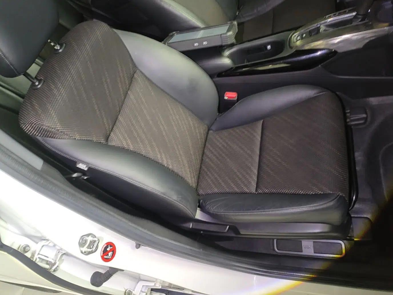 Honda XR-V 2017 1.5L LXi CVT Classic Edition — миниатюра 24