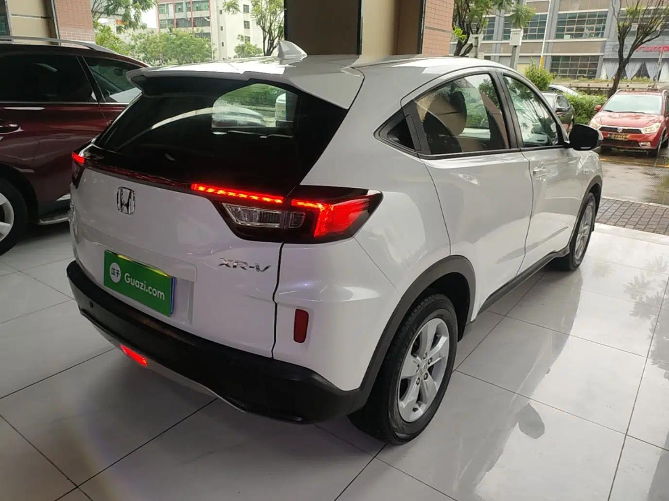 Honda XR-V 2017 1.5L LXi CVT Classic Edition — миниатюра 6
