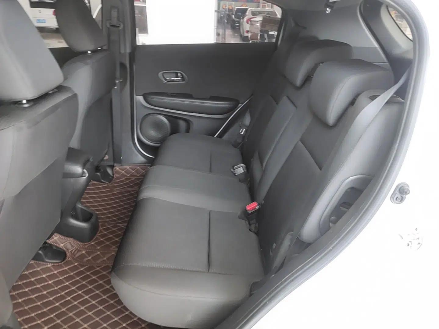 Honda XR-V 2019 1.5L CVT Classic Edition China VI — миниатюра 20