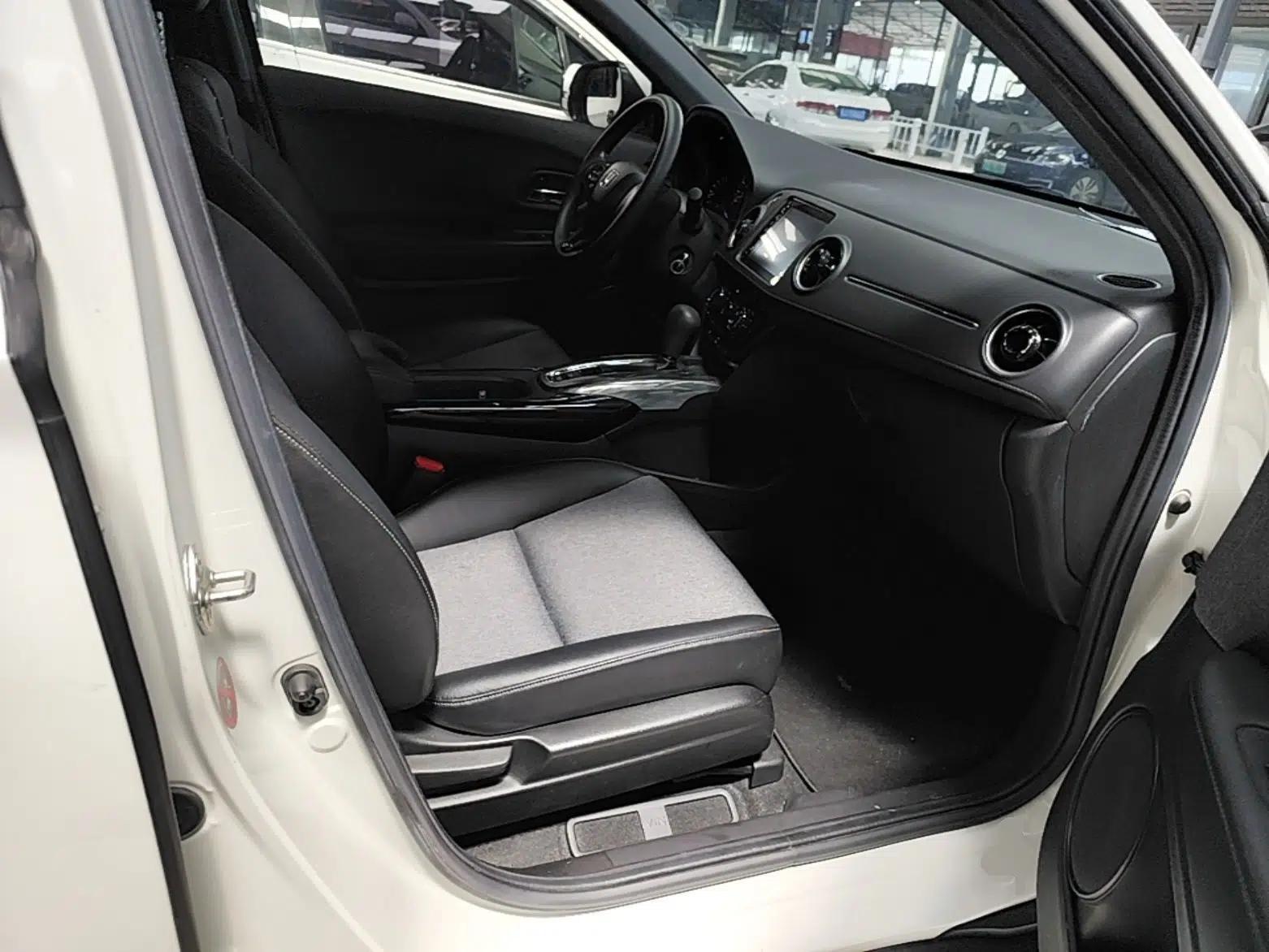 Honda XR-V 2019 1.5L CVT Comfort Version China VI — миниатюра 19