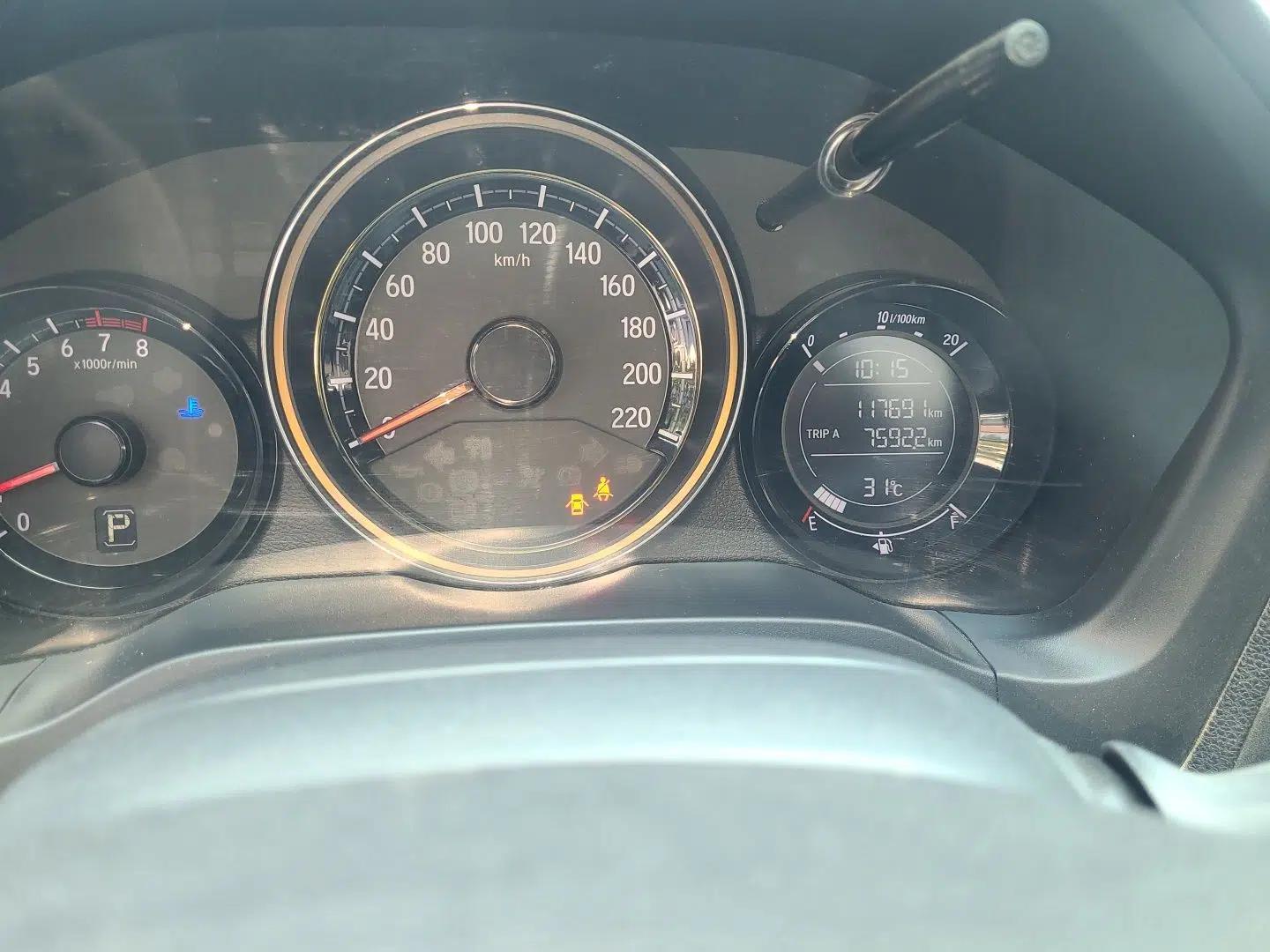 Honda XR-V 2015 1.8L EXi CVT Comfort Version — миниатюра 12