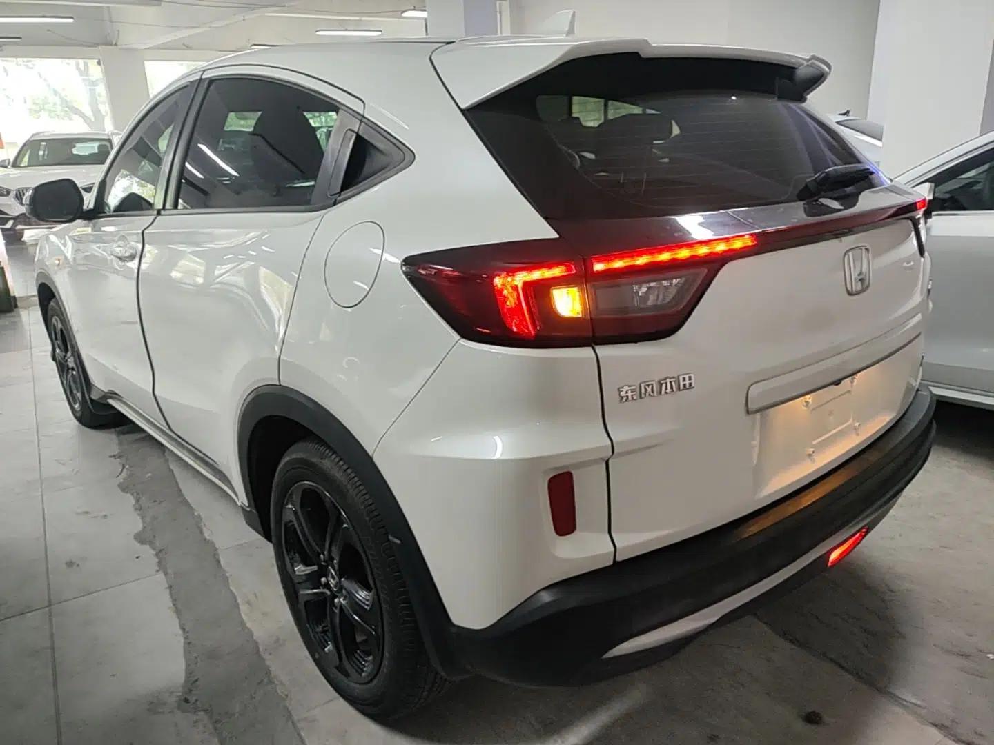 Honda XR-V 2021 220TURBO CVT Luxury Edition — миниатюра 4