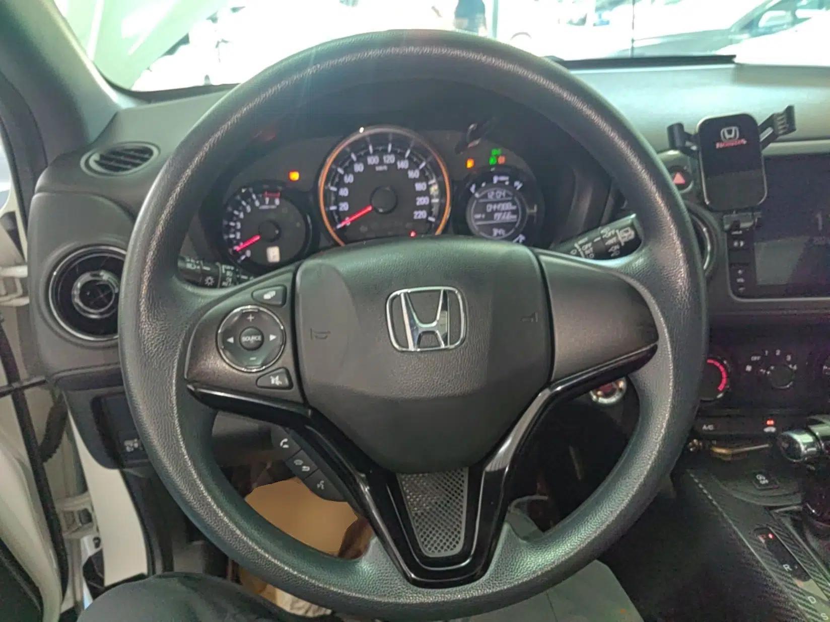 Honda XR-V 2021 1.5L CVT Luxury Edition — миниатюра 13