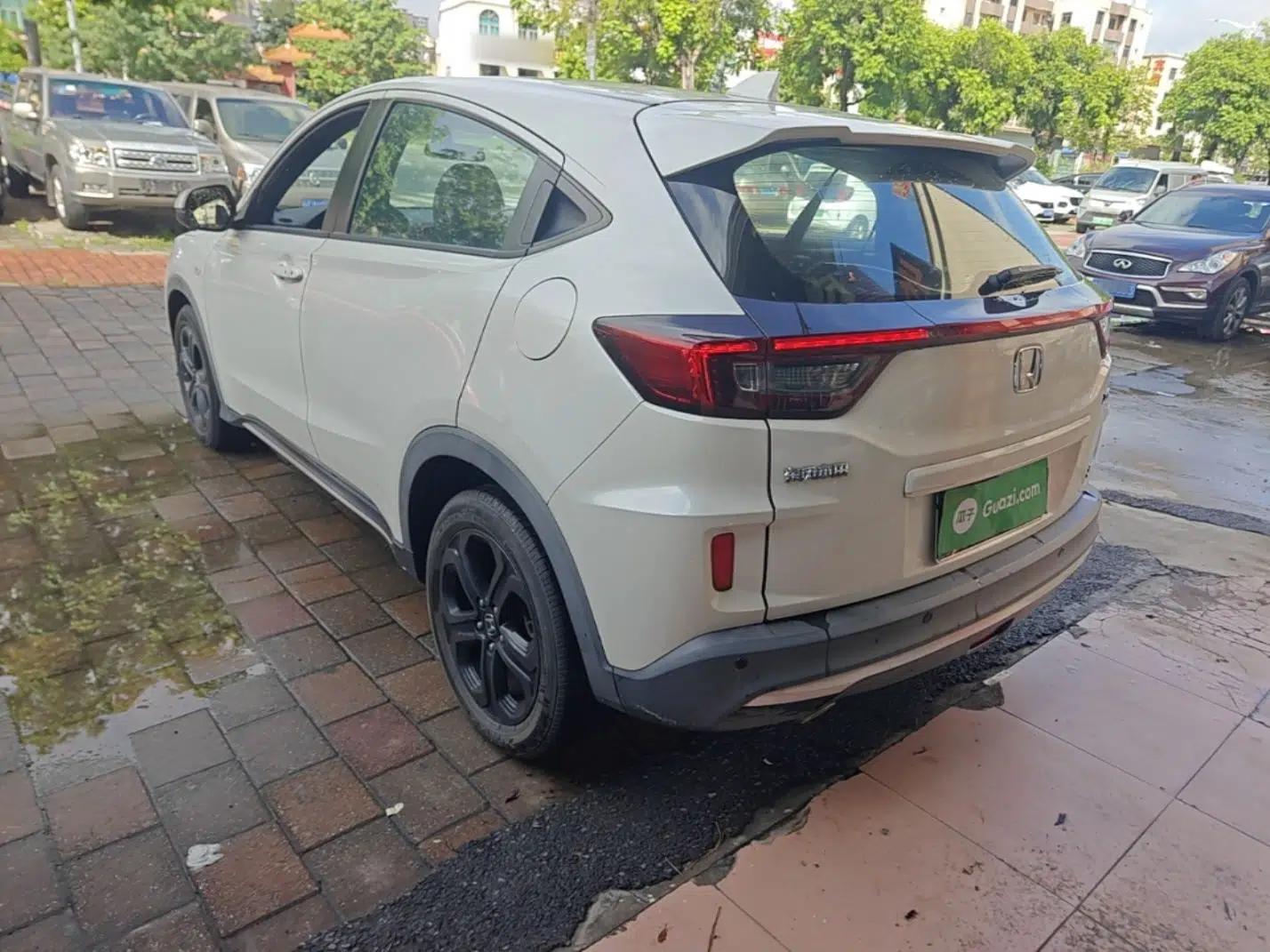 Honda XR-V 2021 220TURBO CVT Luxury Edition — миниатюра 4