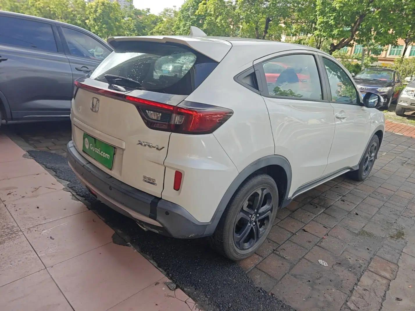 Honda XR-V 2021 220TURBO CVT Luxury Edition — миниатюра 6