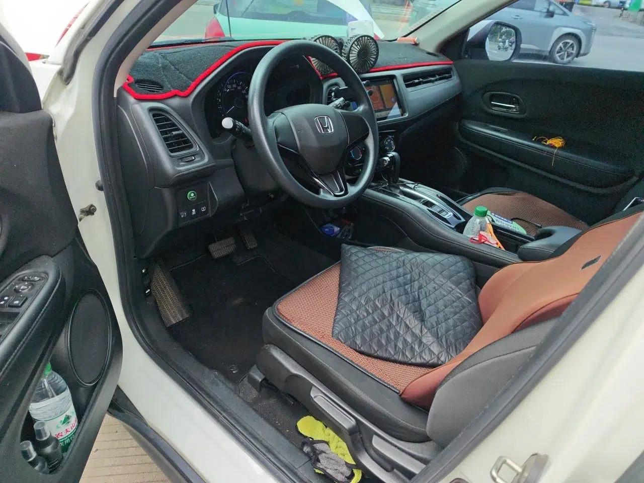 Honda Vezel 2020 1.5L CVT Elite Edition — миниатюра 16