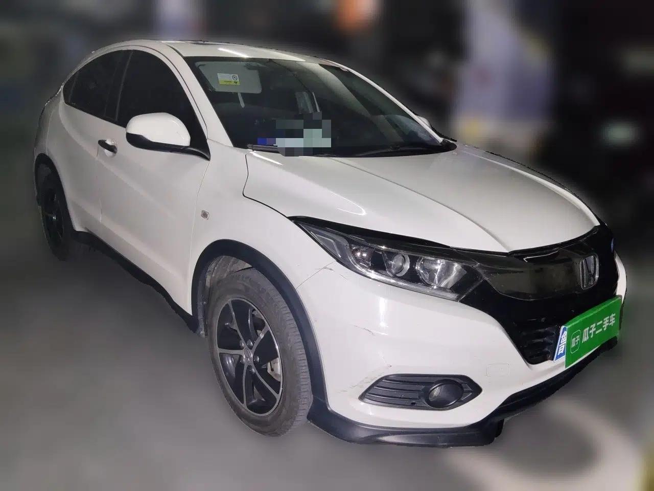 Honda Vezel 2020 1.5L CVT Pioneer Edition — миниатюра 3