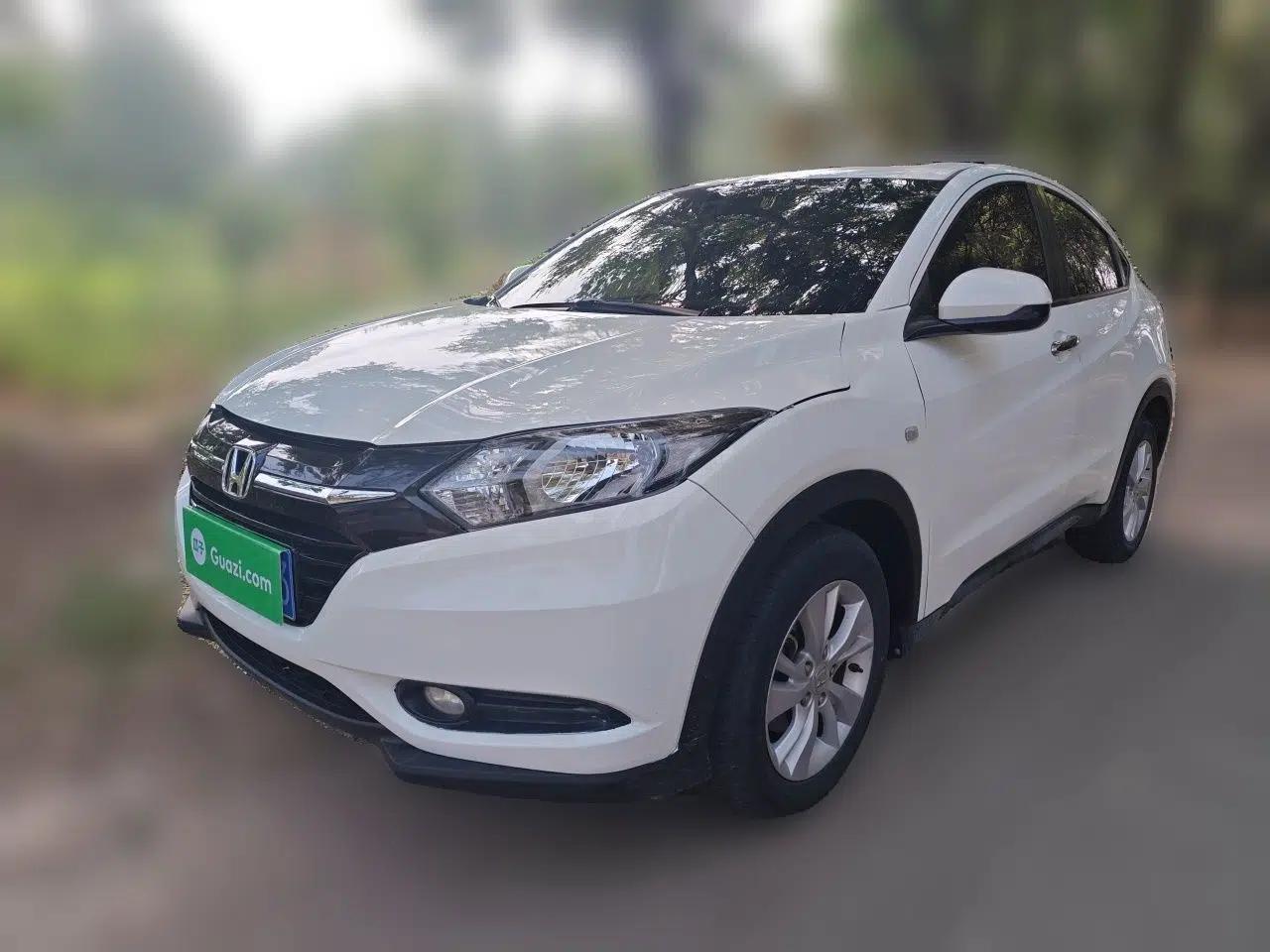 Honda Vezel 2017 1.5L CVT 2WD Comfort Model — миниатюра 1