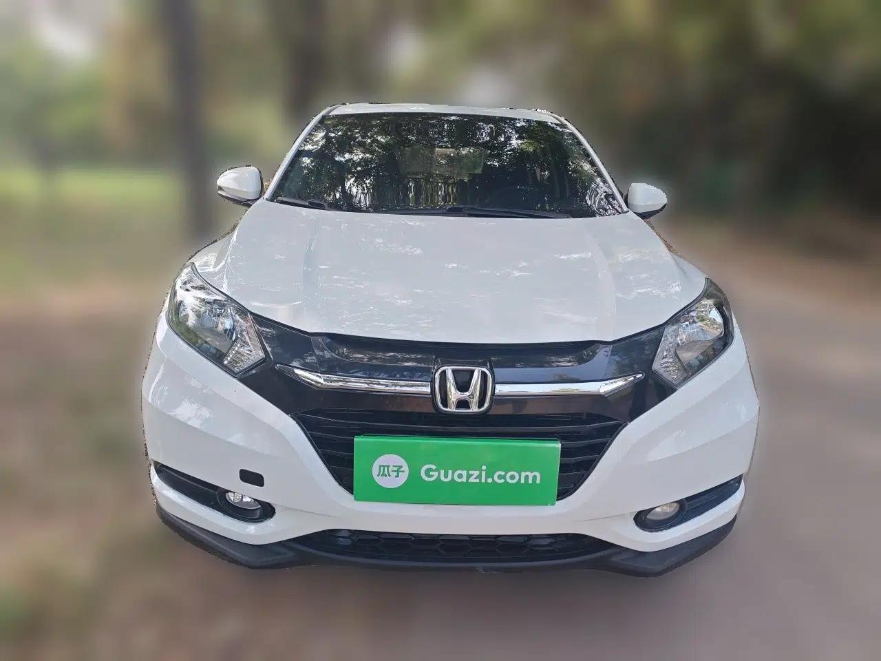 Honda Vezel 2017 1.5L CVT 2WD Comfort Model — миниатюра 2