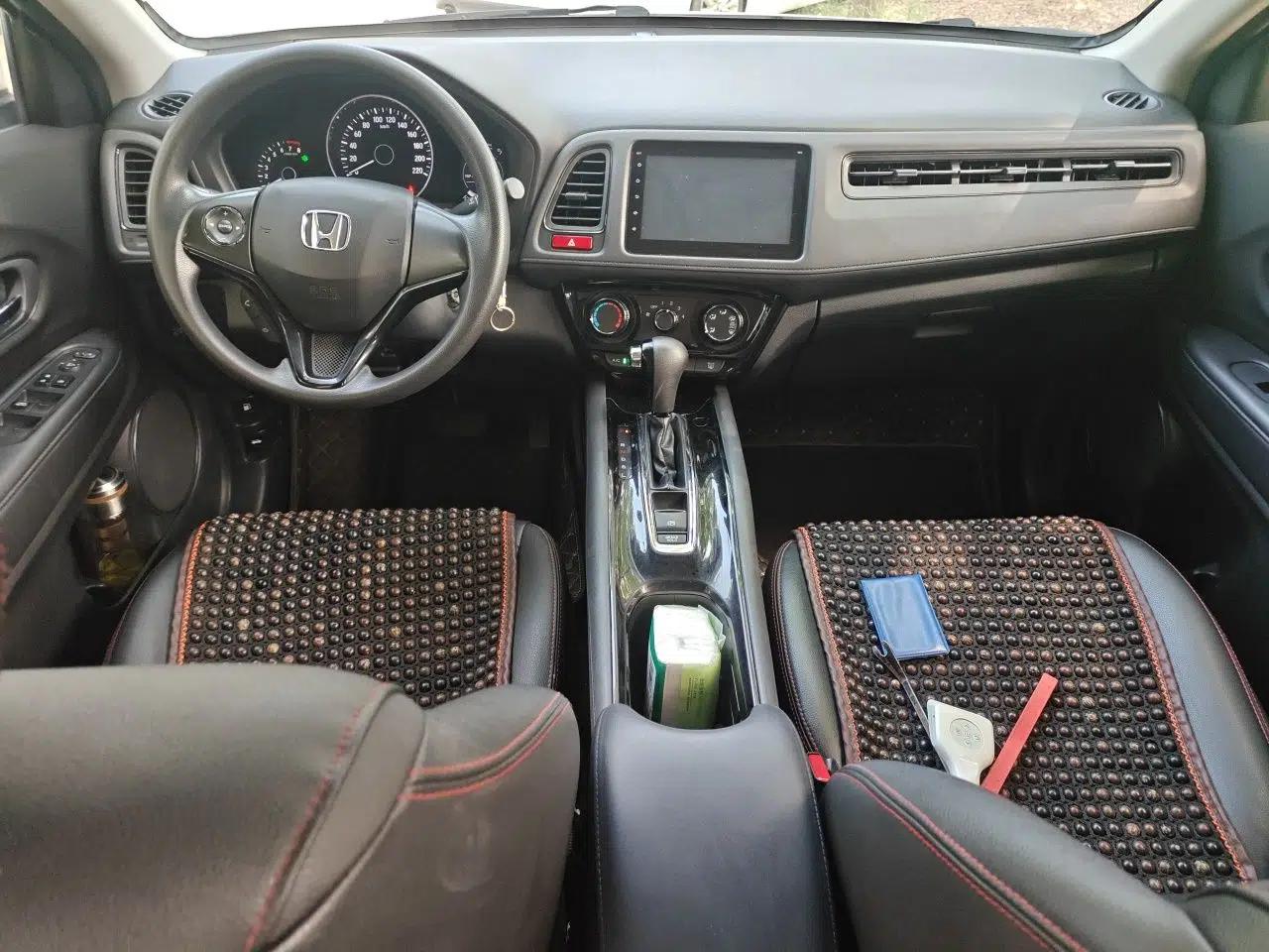 Honda Vezel 2017 1.5L CVT 2WD Comfort Model — миниатюра 9