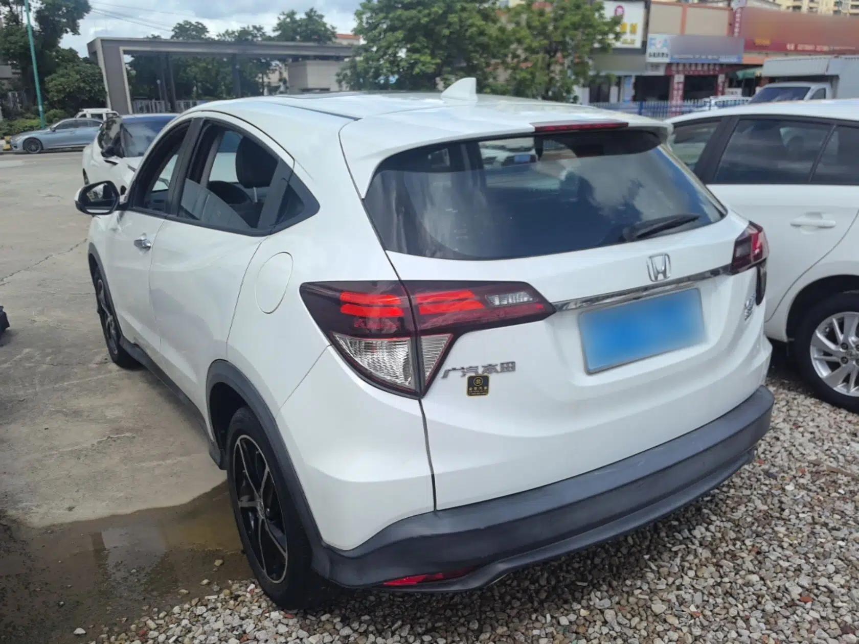 Honda Vezel 2020 220 TURBO CVT Luxury Edition — миниатюра 4