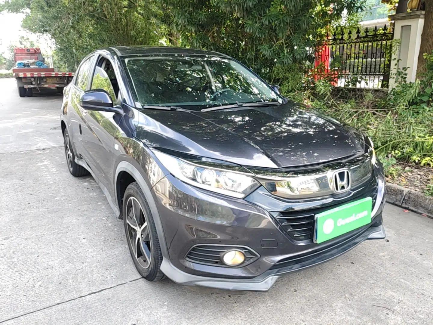 Honda Vezel 2020 1.5L CVT Pioneer Edition — миниатюра 3