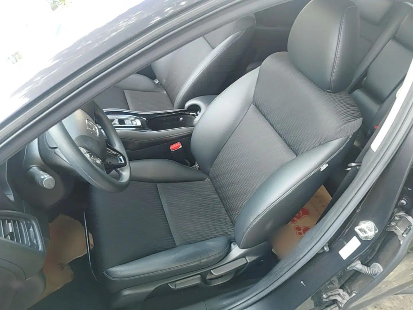 Honda Vezel 2020 1.5L CVT Pioneer Edition — миниатюра 22