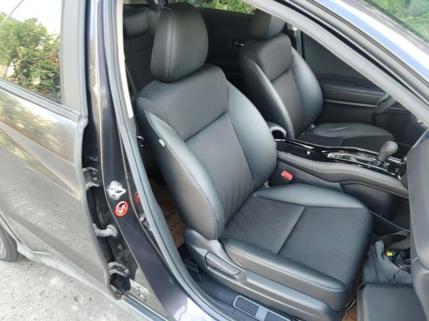 Honda Vezel 2020 1.5L CVT Pioneer Edition — миниатюра 24