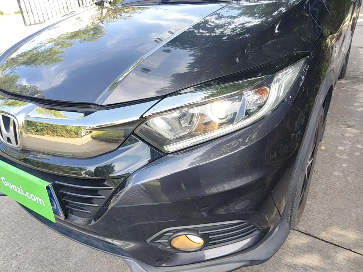 Honda Vezel 2020 1.5L CVT Pioneer Edition — миниатюра 8