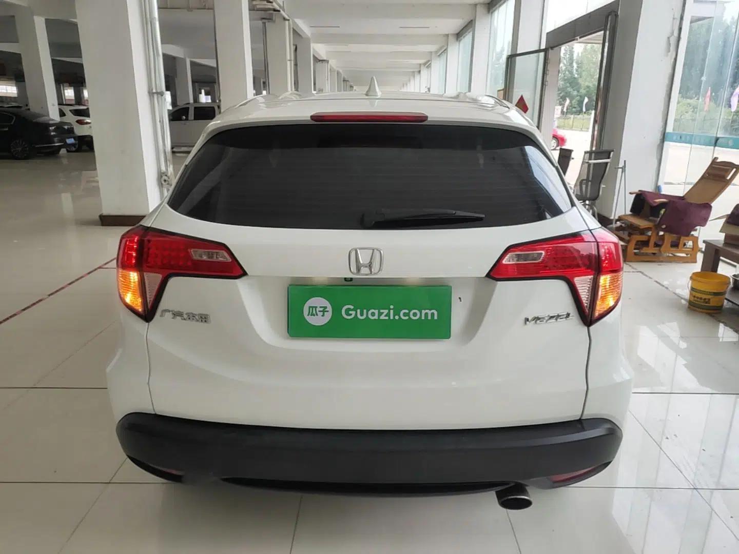 Honda Vezel 2017 1.5L CVT 2WD Comfort Model — миниатюра 5