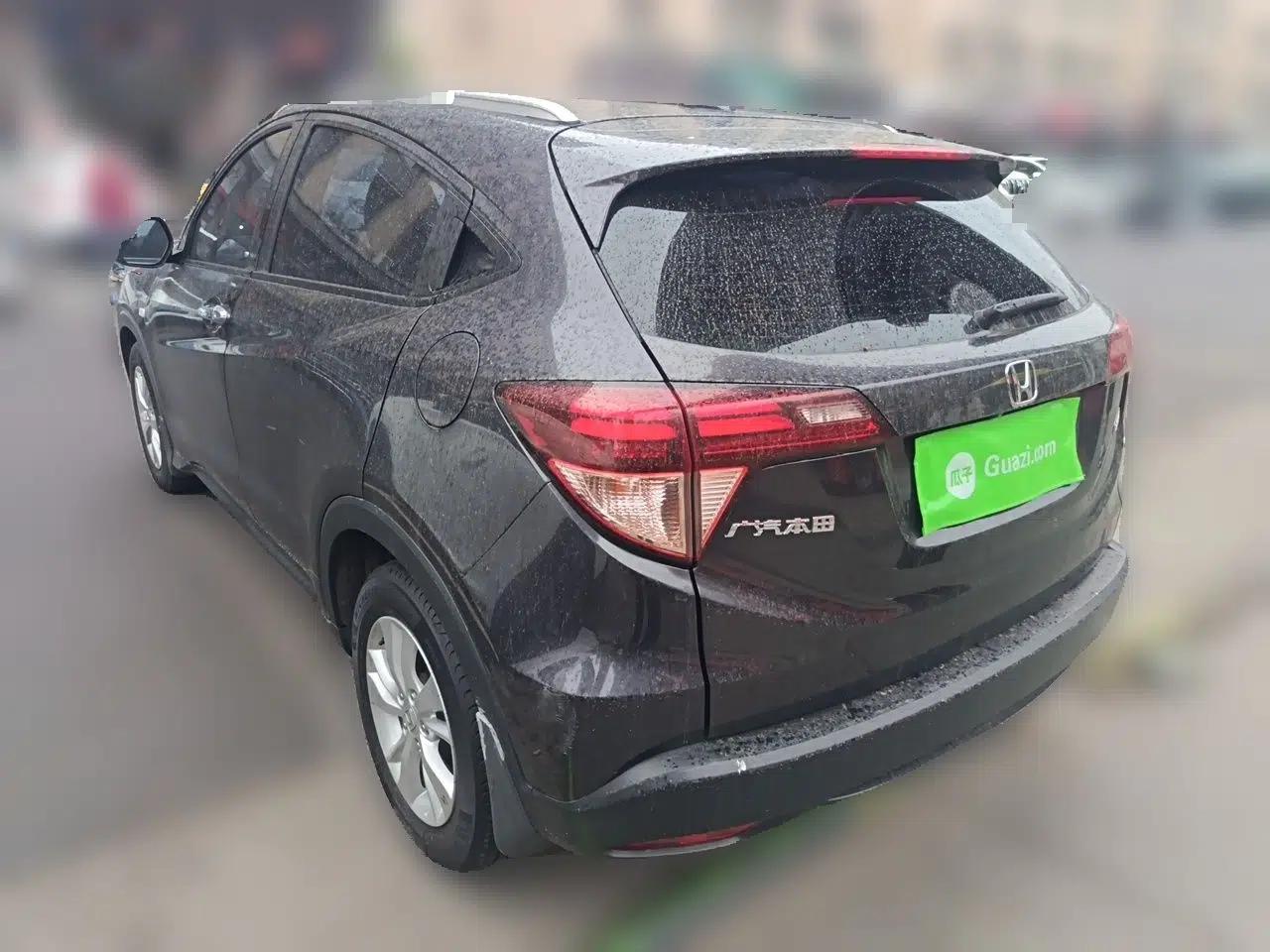 Honda Vezel 2018 1.5L CVT 2WD Technology Elite Model — миниатюра 4
